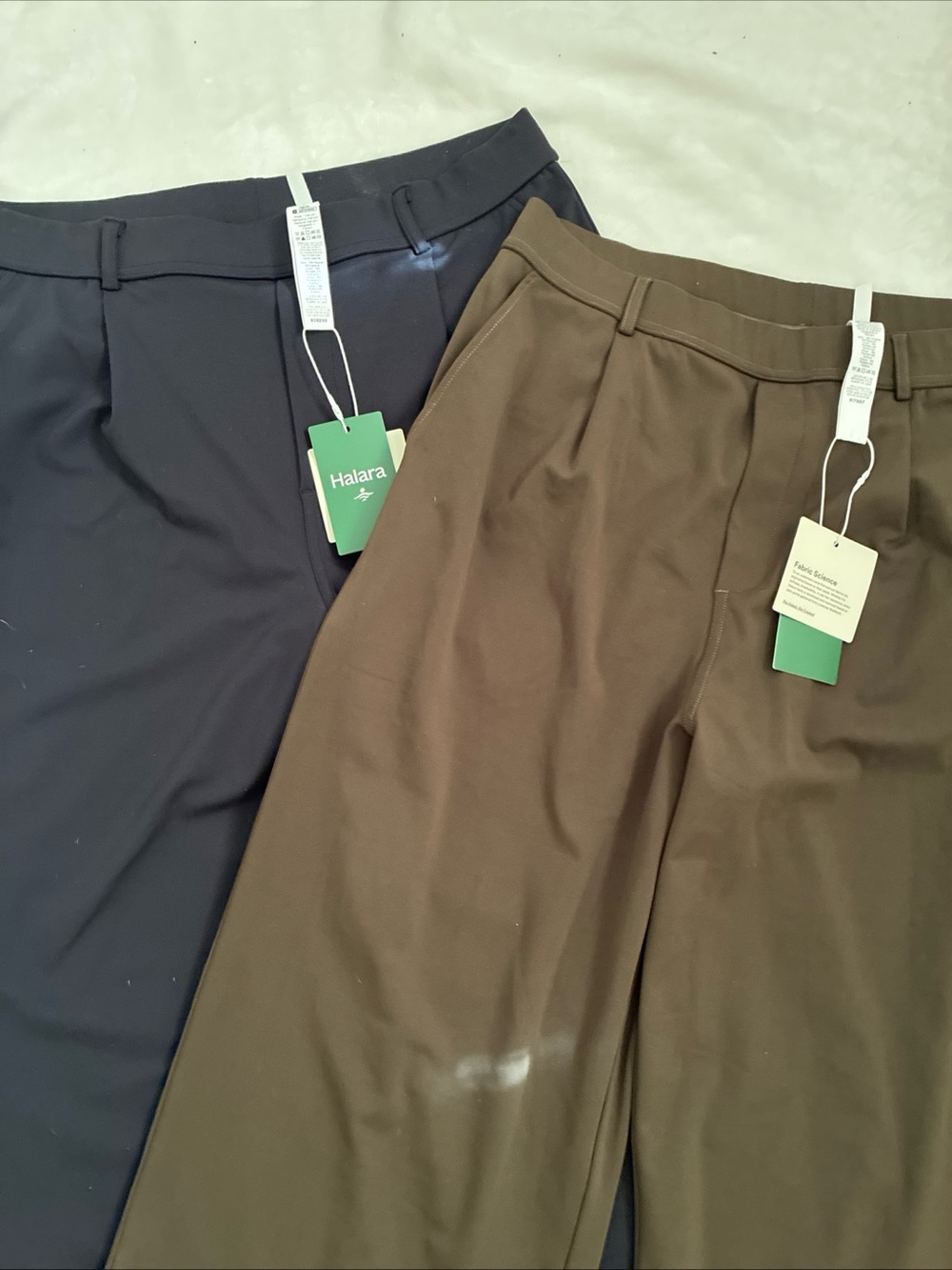 Halara 2 pair NWT pants - Picture 2 of 3